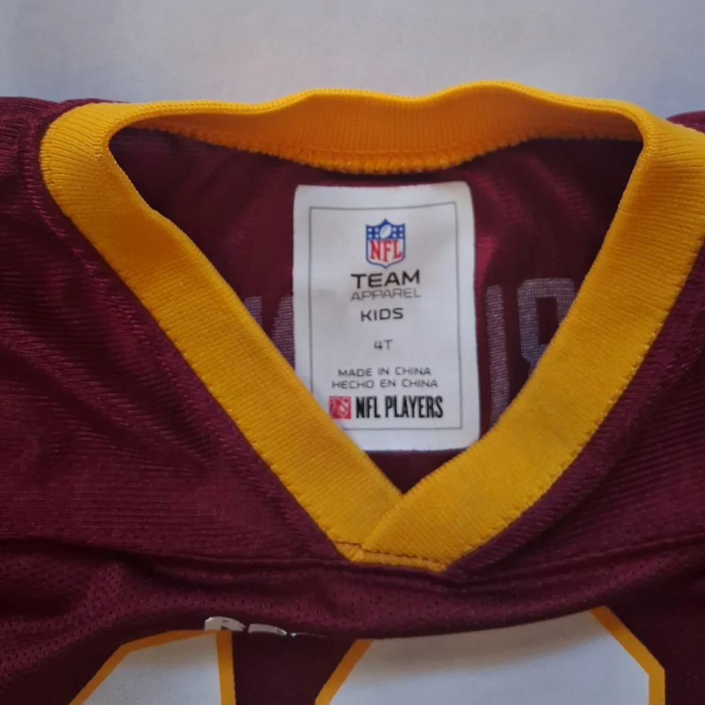NFL Collectable Washington Burgundy/Gold Kids Jersey Sz 4T
